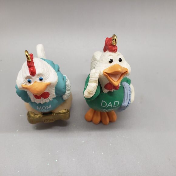 Set 2 Hallmark Ornaments Mom / Dad To Be Chicken Rooster 1992 Baby Shower Parent - Picture 2 of 8